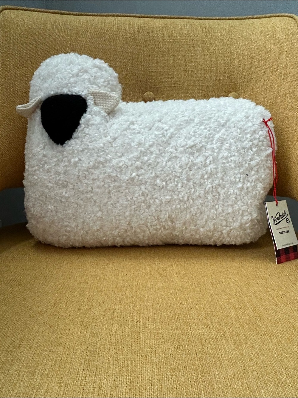 🐑 NEW Woolrich x Target Sheep Shaped Decorative Throw Pillow Cream 15”x 20” - Picture 7 of 8